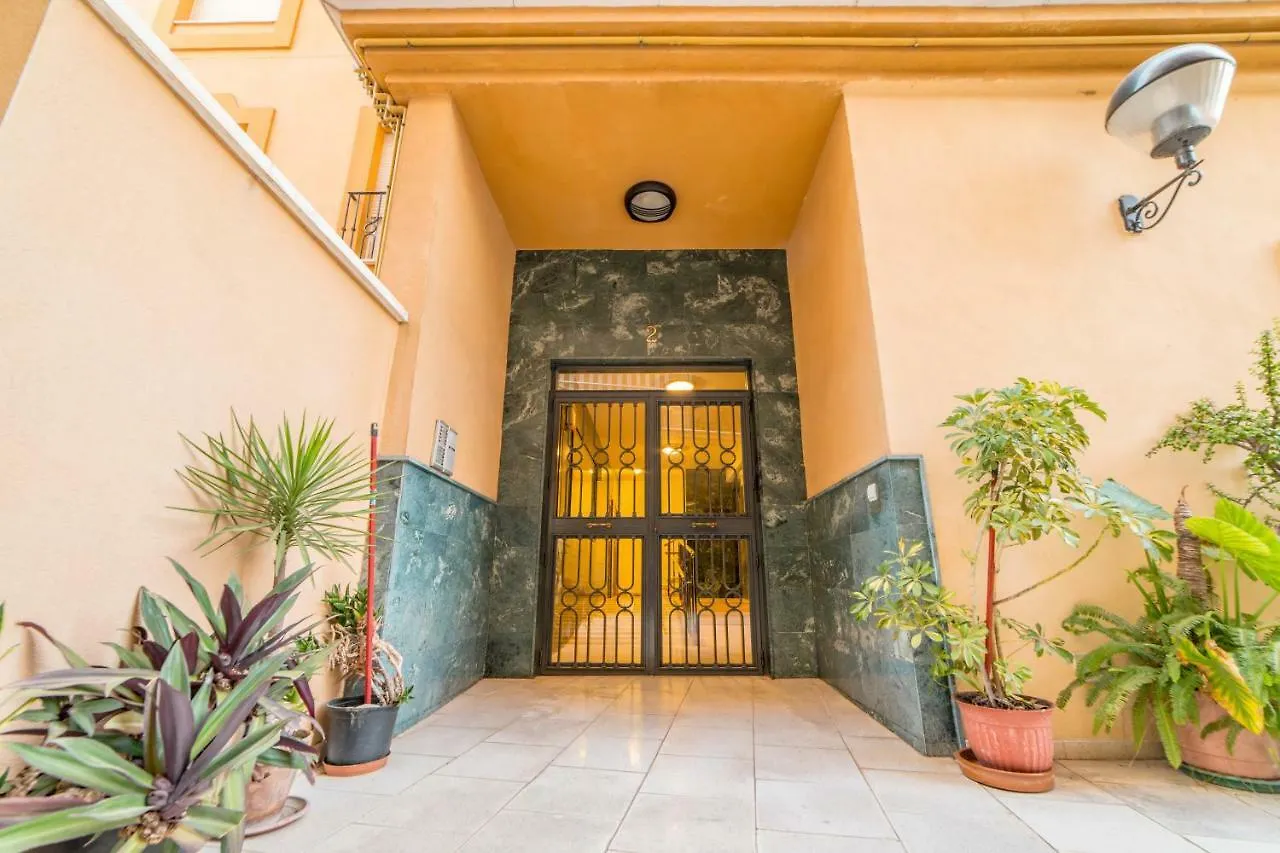 Suite Homes Celedonio Romero Málaga 0*,