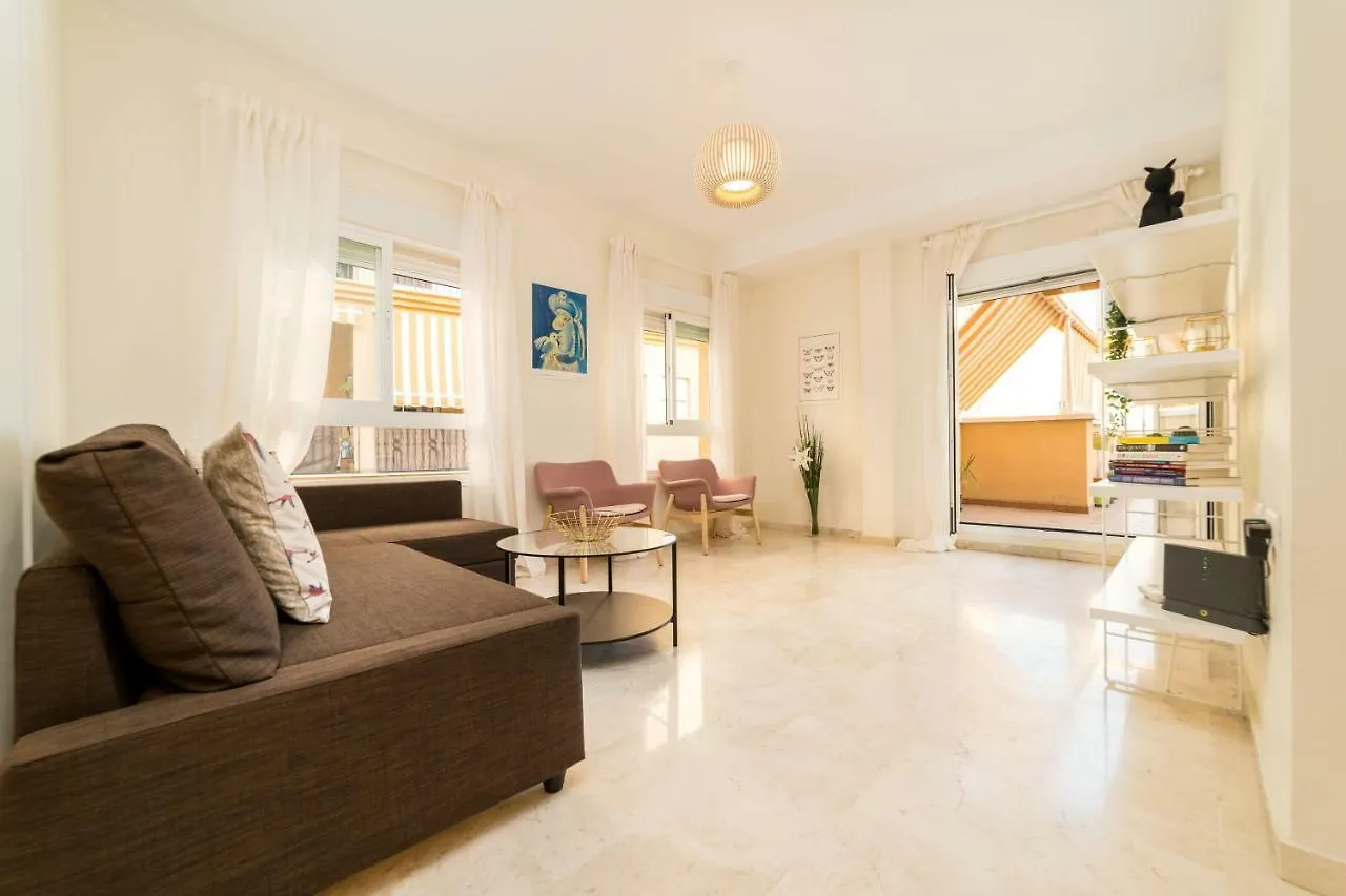 Suite Homes Celedonio Romero Málaga 0*,  İspanya